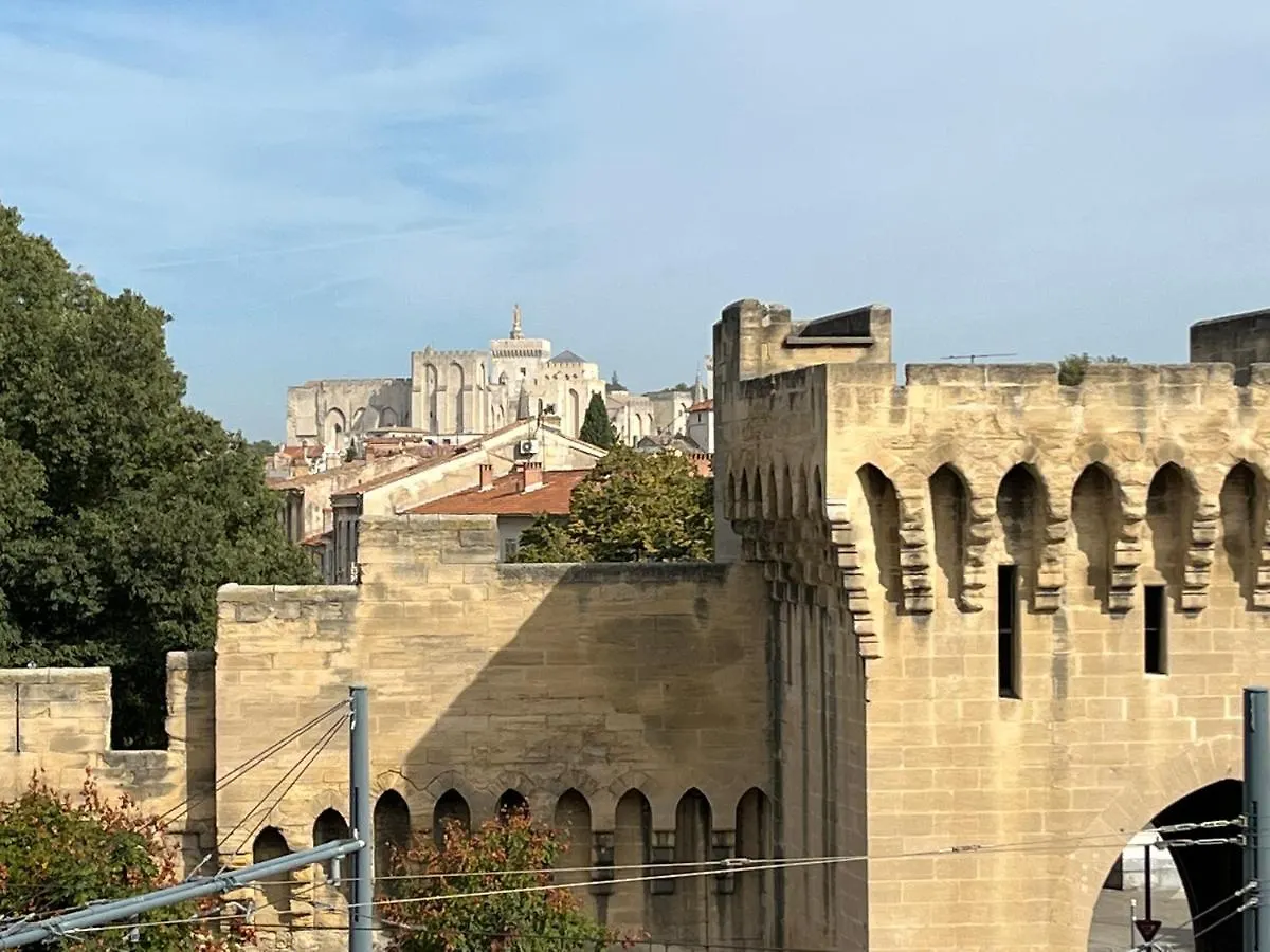 Eva - Gare Studio Climatise Pour 4Pers Avignon France
